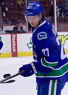 Hutton con los Vancouver Canucks en 2015