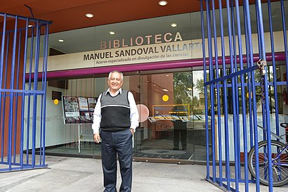 Cómo llegar a Biblioteca Manuel Sandoval Vallarta en transporte público - Sobre el lugar