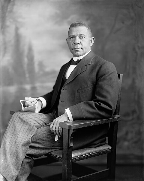 File:Booker T Washington 16114a.jpg