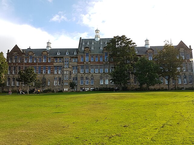 The School on the Links