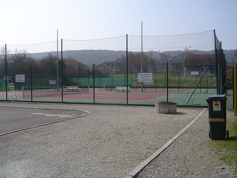 File:Bouilly - Tennis-club (3).jpg