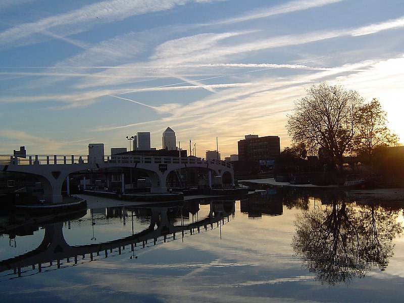 File:Bow Locks4.jpg