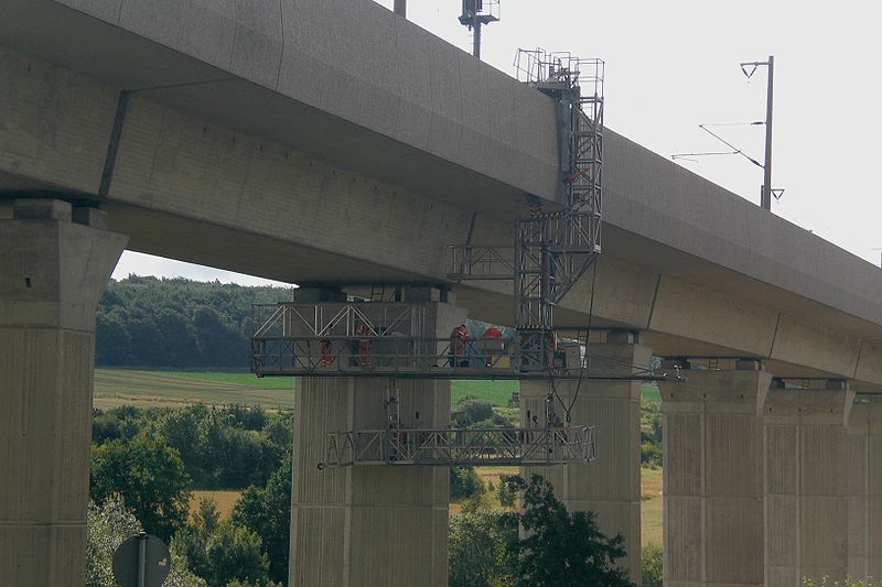 File:Brückenprüfung.jpg