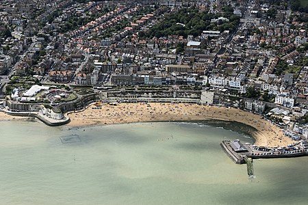 Broadstairs aerial image (43480169685)