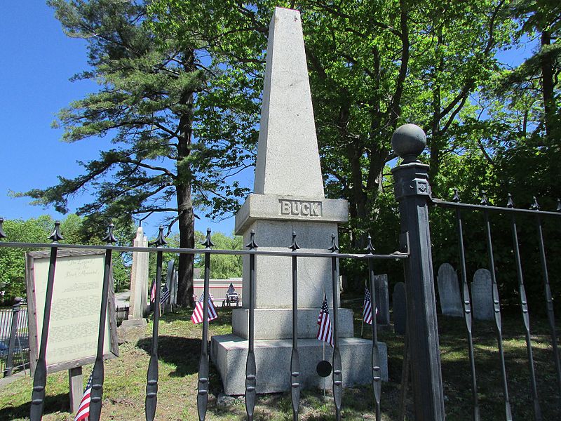 File:Buck's Tomb, Bucksport Maine image 4.jpg