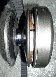 Continuously variable transmission - Wikipedia