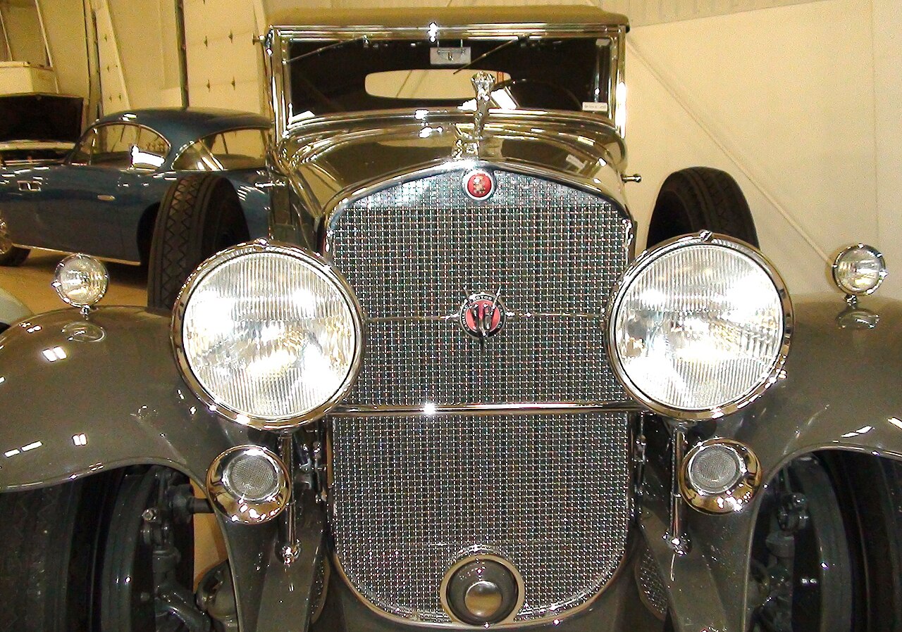 102-003 1/18 キャディラック CADILLAC V16 1930