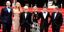 Allen and the cast at the 2016 Cannes Film Festival.