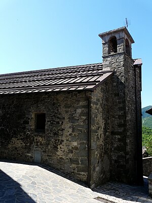 Careggine-pieve san pietro-zona absidale.jpg