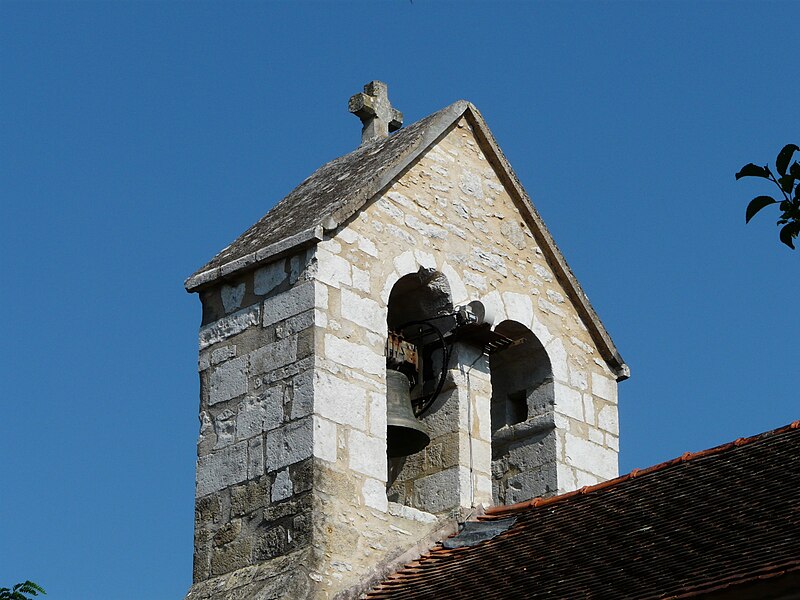 File:Chourgnac église clocher-mur (1).JPG