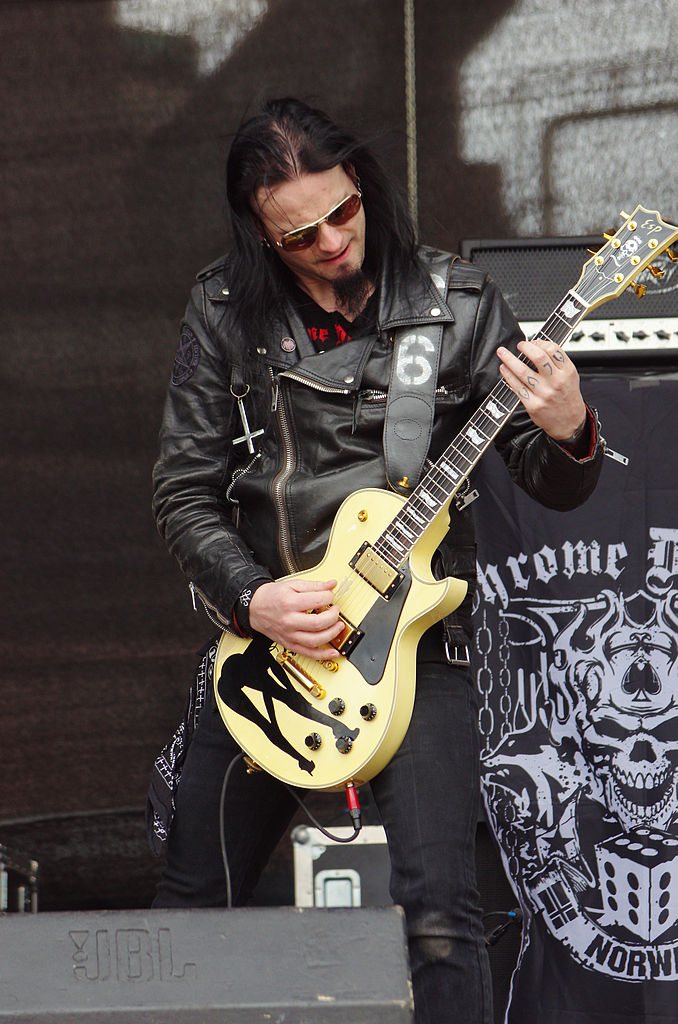 File:Chrome Division Shagrath IMGP3259 smial wp.jpg - Wikimedia