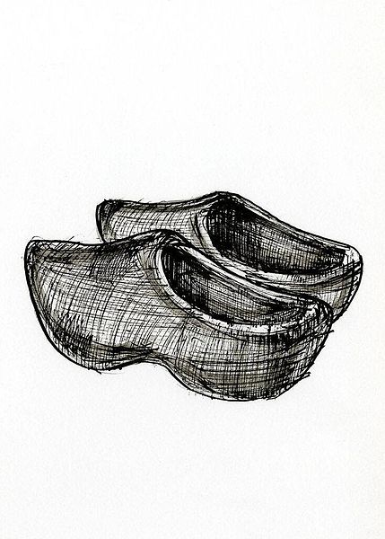 File:Clogs.jpg