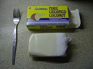 Creamed coconut Condensed coconut milk.jpg