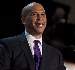 Corey booker up close (7940425740) (cropped2).jpg