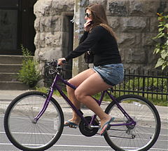 Girl riding a bike. Женщины на велосипеде в юбке. Девушки на велосипеде в мини. В мини юбке на велосипеде. Полная девушка на велосипеде.