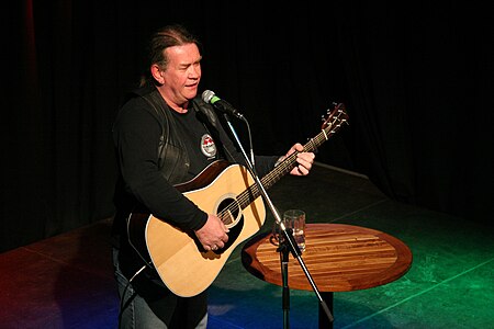 Dick Gaughan 2.jpg