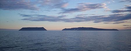 Diomede Islands Bering Sea Jul 2006.jpg