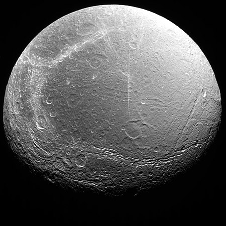 Dione (Mond) (30823363).jpg