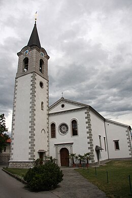 Dolnja Košana - cerkev sv. Štefana.jpg
