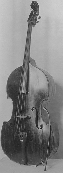 File:Double Bass and Bow MET MUS1340B1.jpg