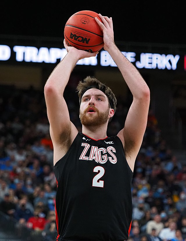 Gonzaga's Drew Timme signs with Milwaukee Bucks after going undrafted