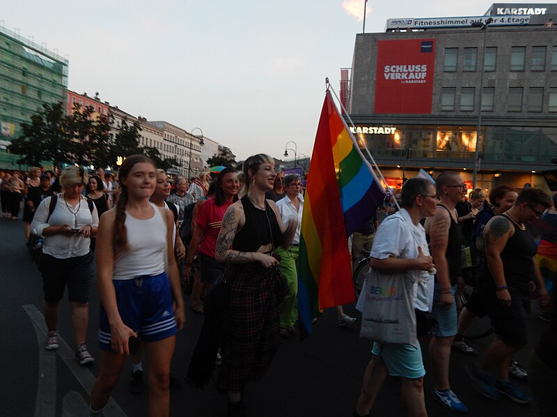 File:Dyke March Berlin 2018 244.jpg