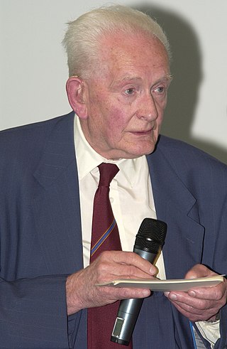 <span class="mw-page-title-main">John Mallard</span> English physicist (1927–2021)