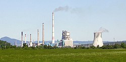 pohled na elektrárnu od jihovýchodu od Vliněvsi
