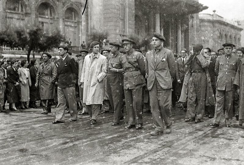 File:Entrada de las tropas nacionales en San Sebastián (41 de 54) - Fondo Marín-Kutxa Fototeka.jpg