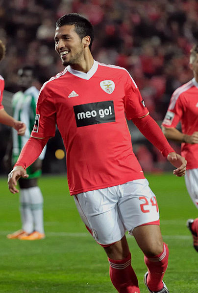 File:Ezequiel Garay Benfica.jpg