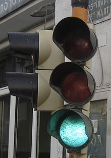 英語 Traffic Light の意味 使い方 読み方 Weblio英和辞書