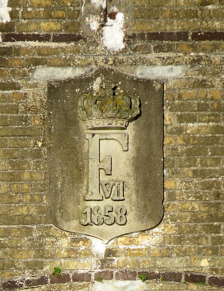 File:Frederik VIIs monogram (Husum).jpg