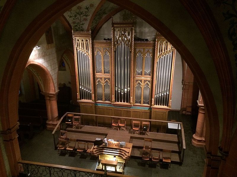 Datei:Göckel-Orgel im Westerwälder Dom.jpg