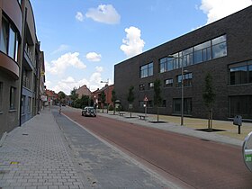 Gemeentehuis Sint-Katelijne-Waver, kijkrichting centrum.jpg