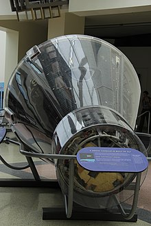 The Gemini 11 space capsule, flown in 1966 Gemini 11 capsule (front) at California Science Center.jpg