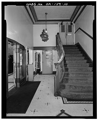 Lobby foyer and stairs Hamilton Hotel - lobby from front - Portland Oregon.jpg