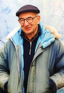 Hansjürgen Müller-Beck 1995.jpg