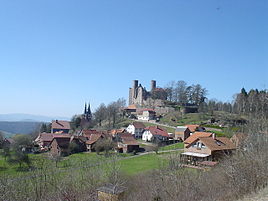Hanstein castle ruins, Rimbach in the foreground