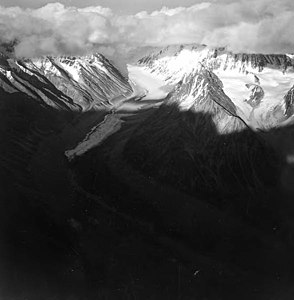 Harpoon-Gletscher; Aufnahme aus dem Jahr 1966