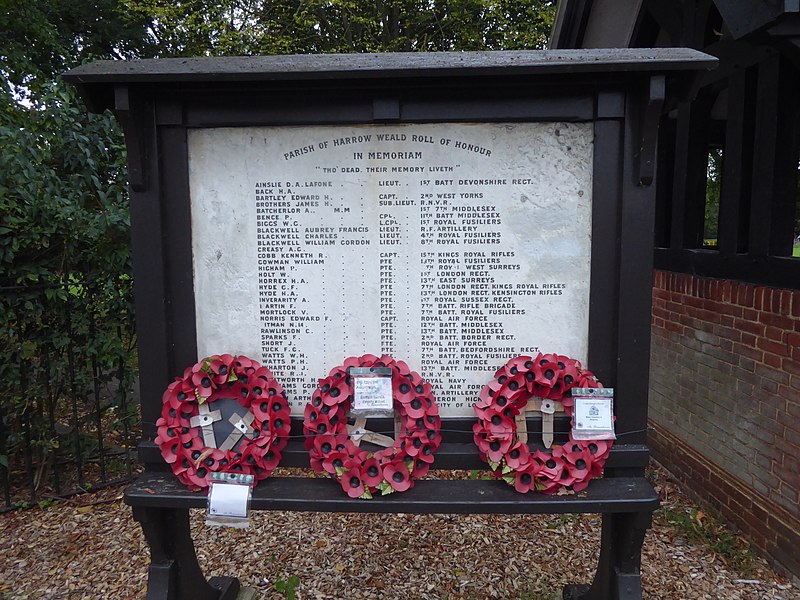 File:Harrow Weald War Memorial (geograph 5544198).jpg