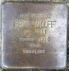 Hochheim am Main Stolperstein Weiherstrasse 11 Erna Wolff.jpg