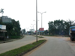 <span class="mw-page-title-main">Hương Khê district</span> District in North Central Coast, Vietnam