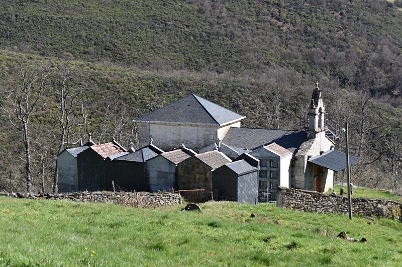 File:Igrexa de San Brais de Froxais, Viana do Bolo - vista.jpg