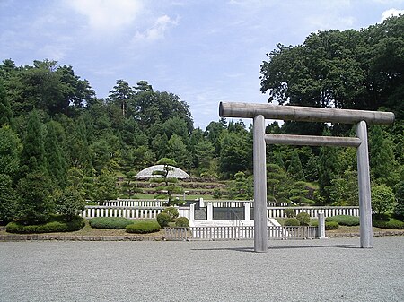 ไฟล์:Imperial_Mausoleum-TaishōEmperor.JPG