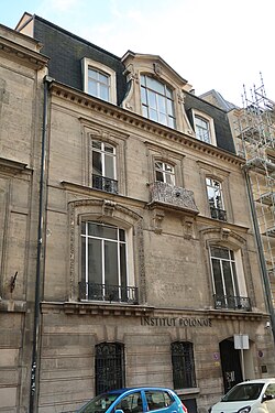 Institut polonais, 31 rue Jean-Goujon, Paris 8e.jpg