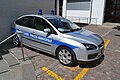 Das anscheinend einzige Polizeifahrzeug der Gemeindepolizei von Glourns, Süd Tirol.