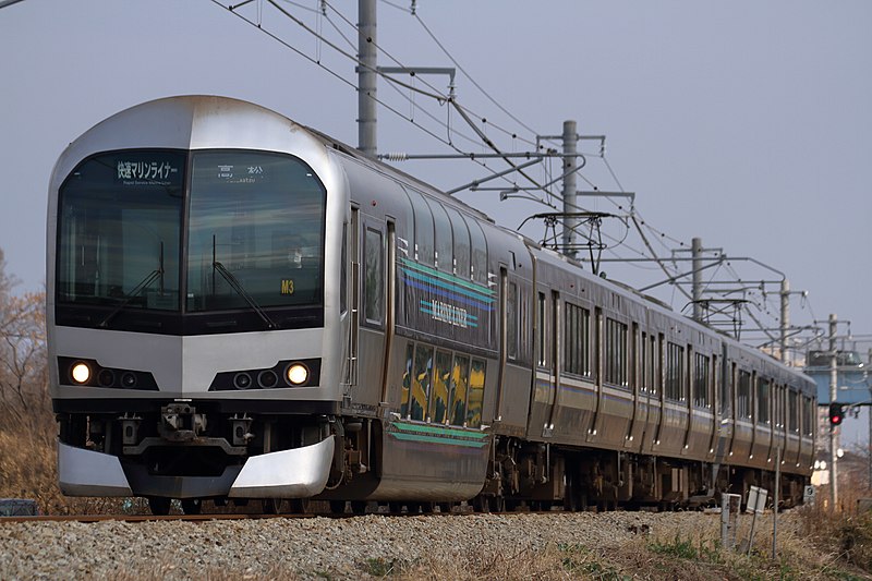 JR四国5000系電車 - Wikipedia