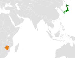 JapanとZimbabweの位置を示した地図