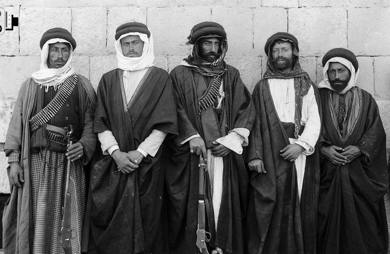 File:Jordanian Bedouin Christians 1904 2.jpg