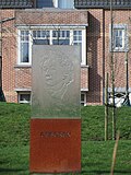 Miniatuur voor Bestand:Kunstwerk Forum van de Rechten van de Mens, Prinses Astridpark (Lommel) 10.jpg